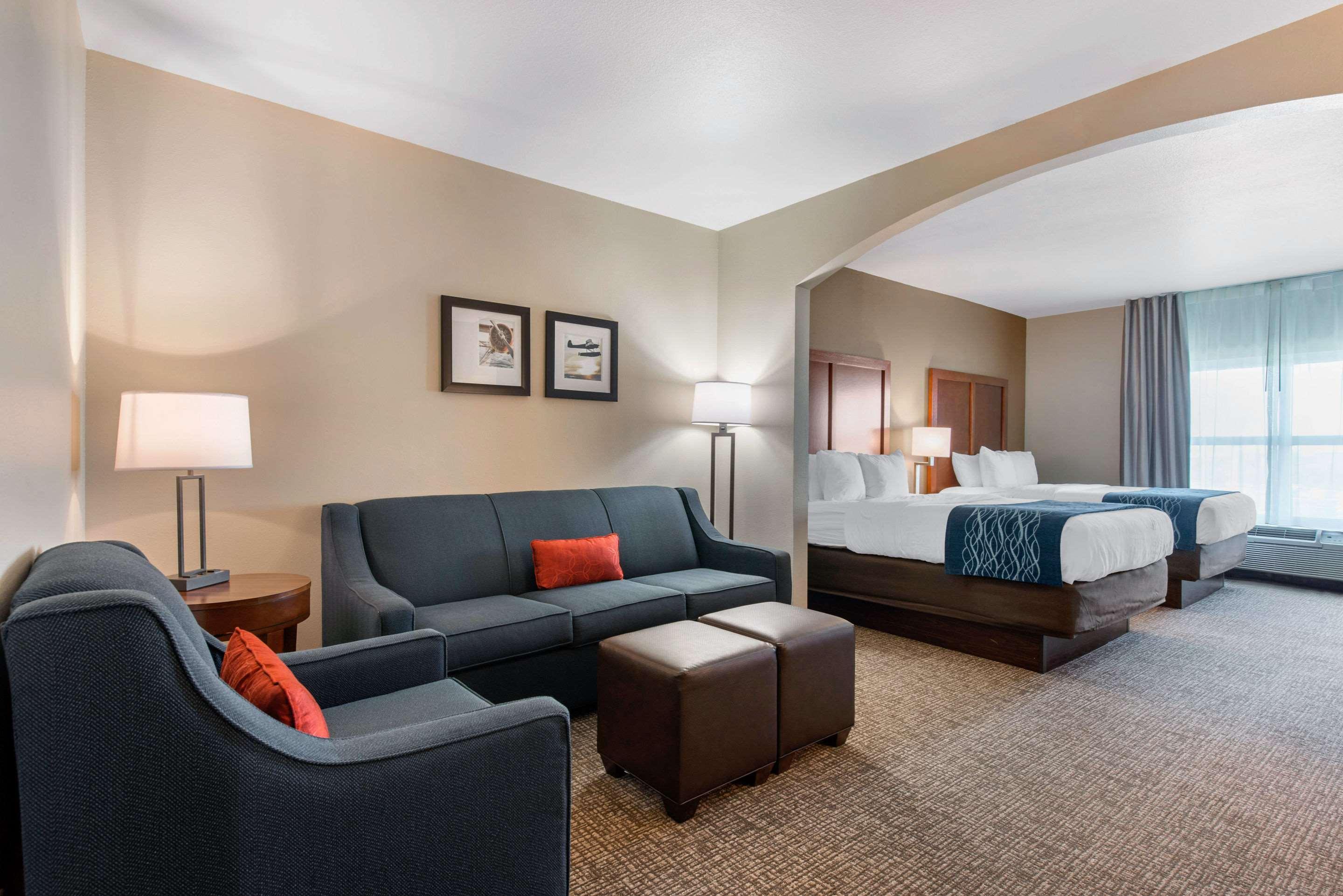 Comfort Inn & Suites Tavares North Buitenkant foto