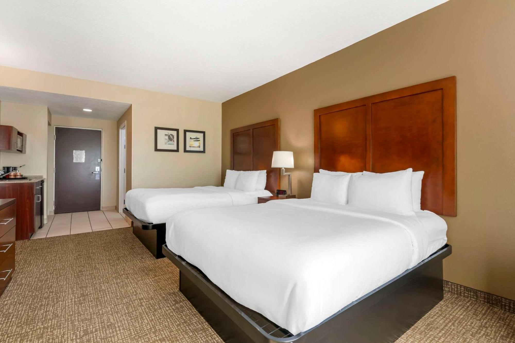 Comfort Inn & Suites Tavares North Buitenkant foto